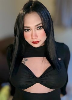 MISS KATYA ( AVAILABLE NOW ) - Transsexual escort in Bangkok Photo 25 of 28
