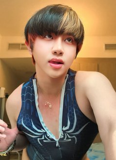 Kinky Young Boy “NABI” - Acompañantes masculino in Dubai Photo 16 of 24