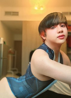 Kinky Young Boy “NABI” - Acompañantes masculino in Dubai Photo 17 of 24