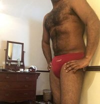 Kinod - Male escort in Colombo