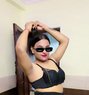 Kinu - Transsexual escort in New Delhi Photo 1 of 8