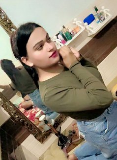 Kinuu mistress - Transsexual escort in New Delhi Photo 9 of 11