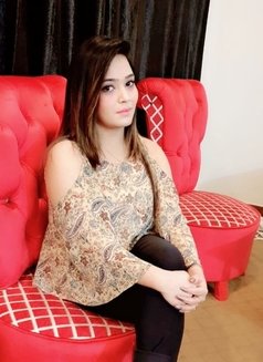 Kinza - Transsexual escort in Lahore Photo 1 of 2