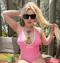 Kira - escort in Dubai
