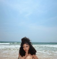 Kira - escort in Accra