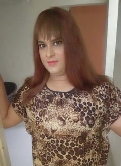 Kira - Transsexual escort in Pune Photo 3 of 4