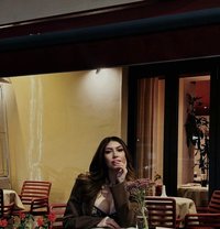 Kira - escort in Dubai