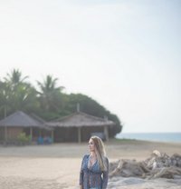 Kira - companion in Mumbai Photo 14 of 16