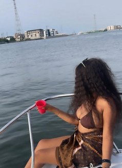 Kira - escort in Bali Photo 2 of 8