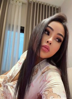 Kira new in Riyadh Al malqa - puta in Riyadh Photo 8 of 9