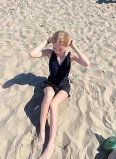 Kira - puta in Bangkok Photo 6 of 8