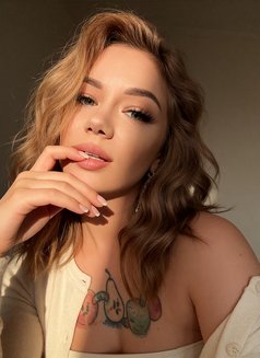 Kira - escort in Khobar Photo 2 of 7