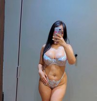 Kira - escort in Riyadh Photo 2 of 8