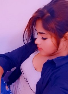 Kira - masseuse in Jeddah Photo 1 of 5