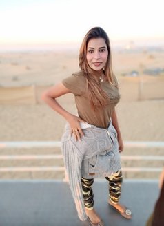 Kiran Anal Girl - puta in Fujairah Photo 2 of 4