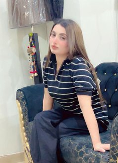 Kiran Ghala - Male escort in Muscat Photo 1 of 3