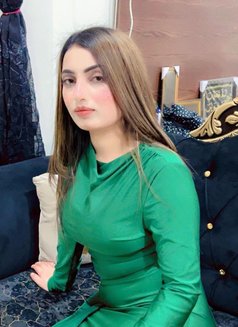 Kiran Ghala - Male escort in Muscat Photo 2 of 3