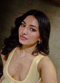 Kiran - escort in Abu Dhabi Photo 3 of 5