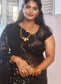 Kiran - puta in Bangalore Photo 3 of 6