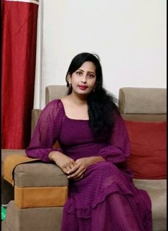 Kiran - escort in Bangalore Photo 4 of 4