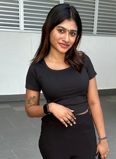 Kiran - escort agency in Chennai Photo 3 of 8