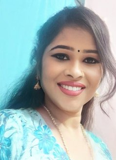 Kiran - escort agency in Chennai Photo 5 of 8