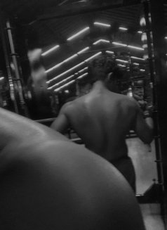 Kiran - Acompañantes masculino in Kochi Photo 4 of 6