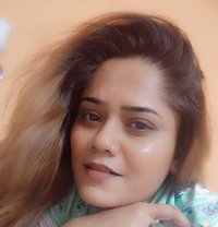 Kiran Night Enjoy in Goa With Me - puta in Candolim, Goa