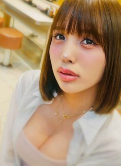 Kirara Asuka Japanese No.1 Trans Woman - Transsexual escort in Nagoya Photo 7 of 7