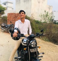 Kirat - Male escort in Chandigarh