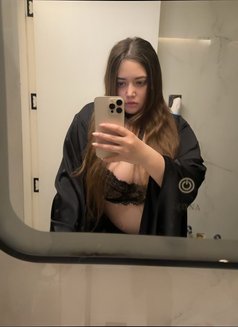 Kiraukrainian - escort in Riyadh Photo 3 of 7