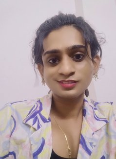 Kirthi shemale - Transsexual escort agency in Hyderabad Photo 6 of 8