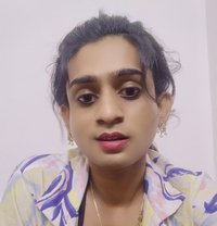 Kirthi shemale - Agencia de acompañantes transexuales in Hyderabad Photo 8 of 8