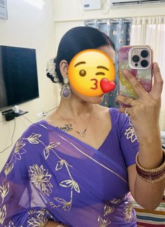 Kirti Anal Queen and Cam /Meet - escort in New Delhi Photo 5 of 23