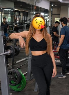 Kirti Delhi escort - escort in New Delhi Photo 5 of 6