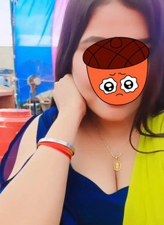 Kirti Independent Cam/real Meet - puta in Gurgaon Photo 3 of 28