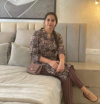 Kirti - escort in Mangalore