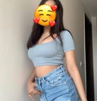 Kirti - escort in Noida