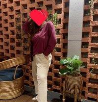 Kirti (individual) Real Meet Webcam - escort in Mumbai Photo 2 of 5