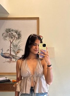 (Kirti Shah) Best Relax Sex & Enjoyment - escort in Nha Trang Photo 2 of 5
