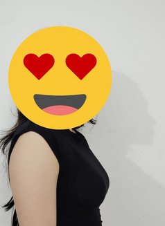 Kirti Sharma Chandigarh Escorts - escort in Chandigarh Photo 3 of 3