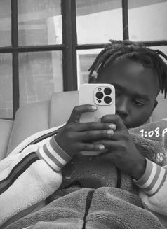 Kiruga - Acompañantes masculino in Nairobi Photo 2 of 4