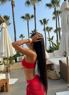 Luna - escort in Dubai Photo 6 of 8