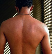Kishan Fernando - Male escort in Colombo