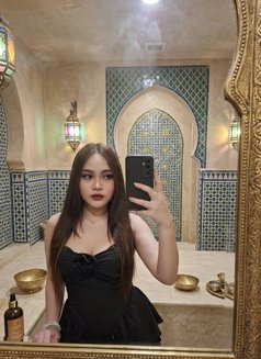 Kiss - escort in Riyadh Photo 3 of 6