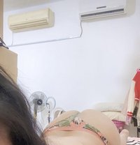 Kisses - escort in Mumbai Photo 1 of 4