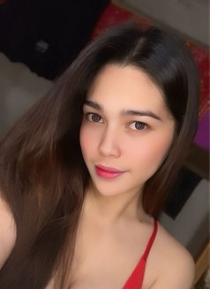 Kisses - Transsexual escort in Makati City Photo 2 of 6