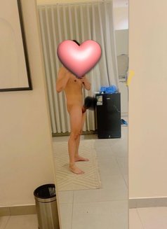 Kisses - Male escort in Riyadh Photo 12 of 12