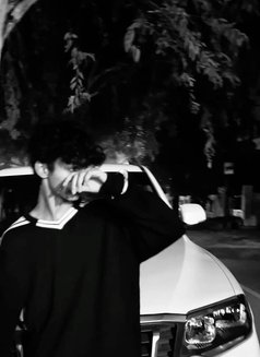 Kit - Male escort in Gurgaon Photo 4 of 4