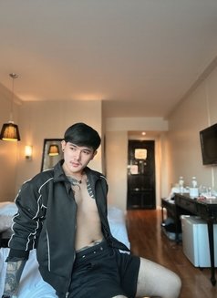 Kitar - Male escort in Bangkok Photo 28 of 30